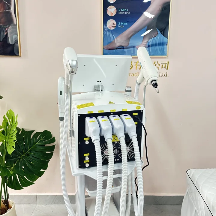 جهاز تجميل متعدد الوظائف 4 في  - مراجعة Hair Care Or Haircare وسعره